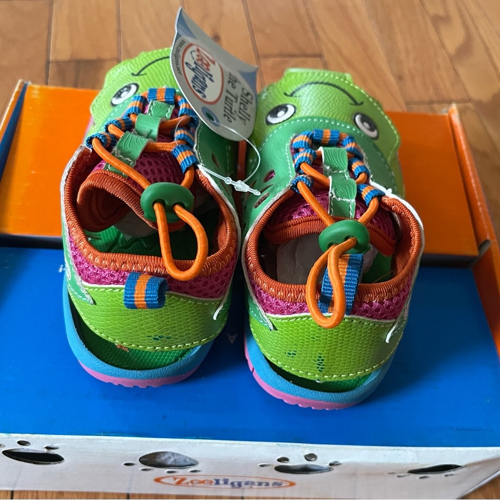 ZOOLIGANS GIRLS WATER SANDAL - Picture 2 of 4